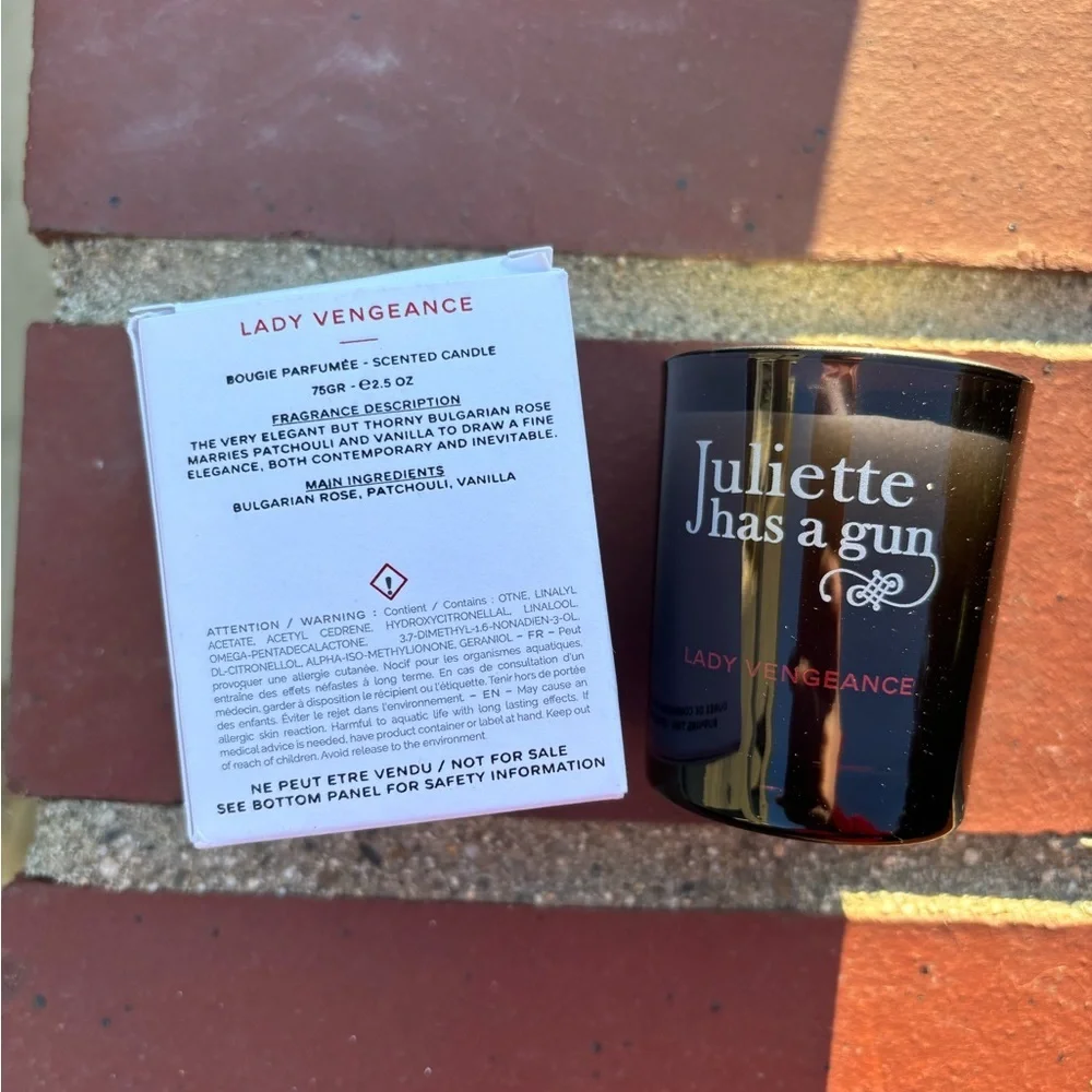 Juliette Has A Gun Lady Vengeance Candle 2.5oz - Picture 3 of 4